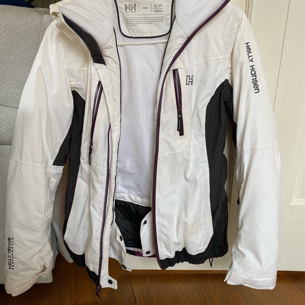 Helly Hansen Womens White Ski / Snowboard Jacket